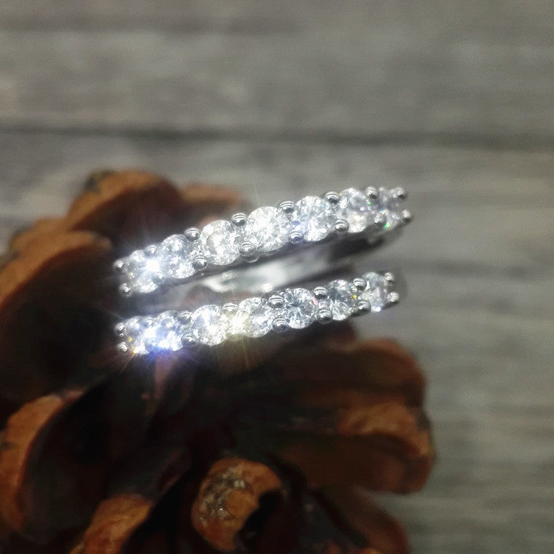 Women's Seven Diamonds Ring
