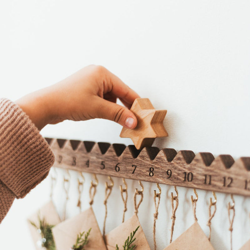 Wooden Christmas Day Calendar Jesus Ornaments