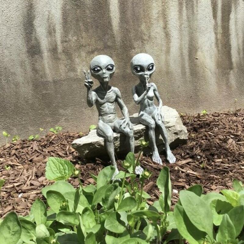 Garden Statue Alien