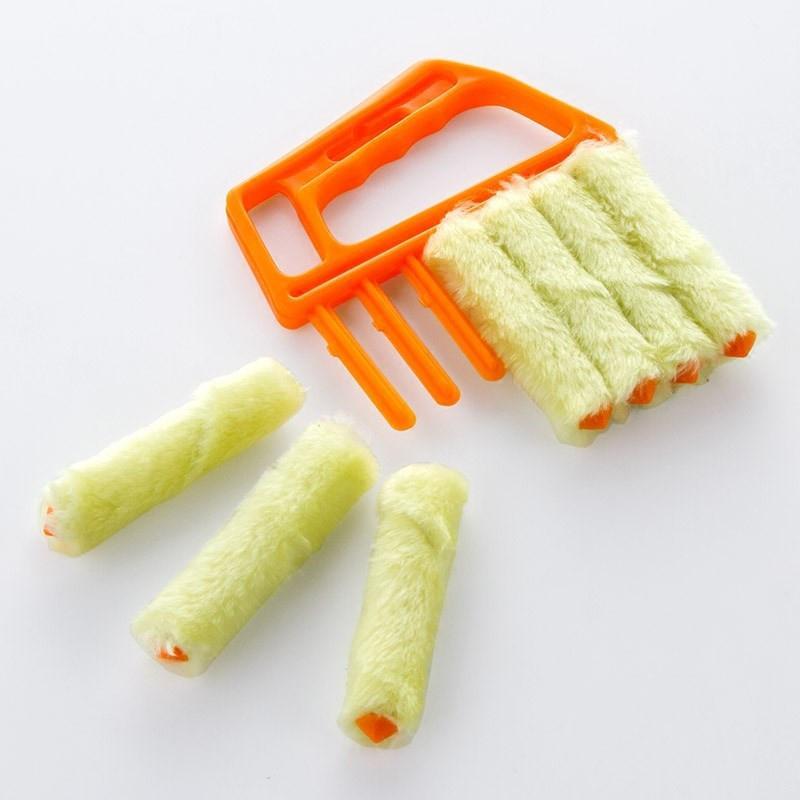 MULTI-USE 7 Finger Dusting Cleaner Tool