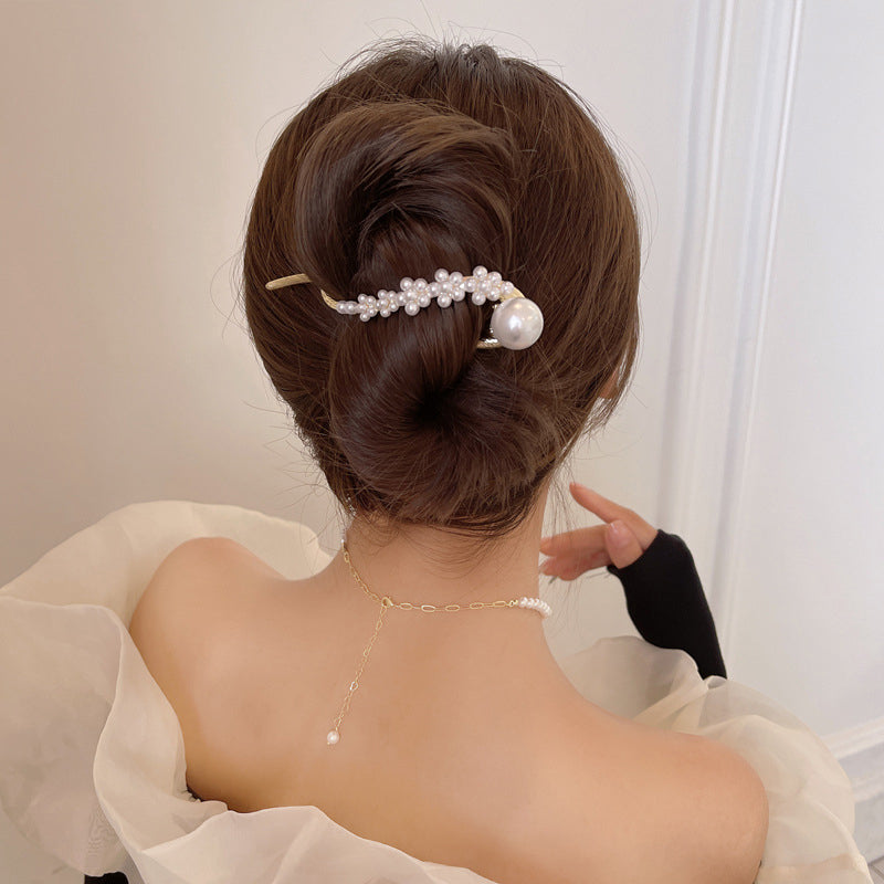 Simple Pearl Hair Clip