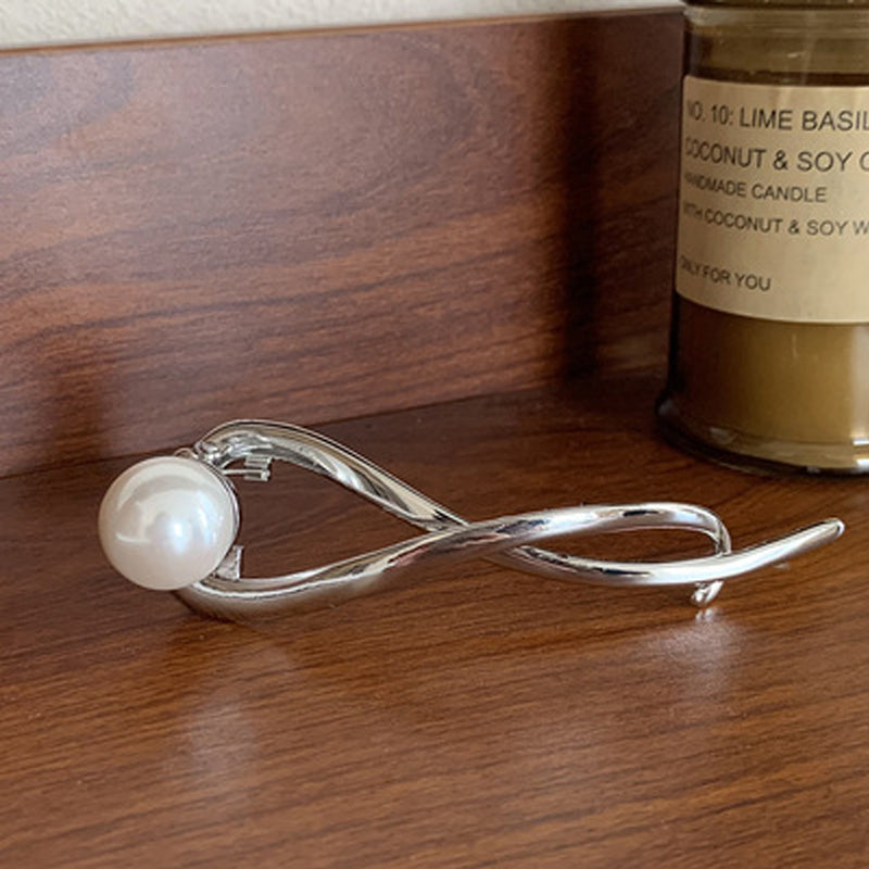 Simple Pearl Hair Clip