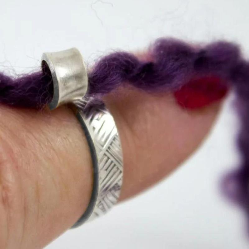 Knitting Crochet Yarn Guide Ring