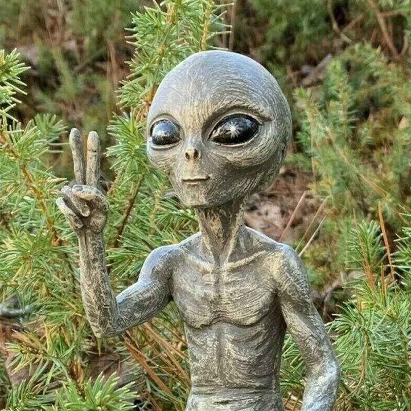Garden Statue Alien